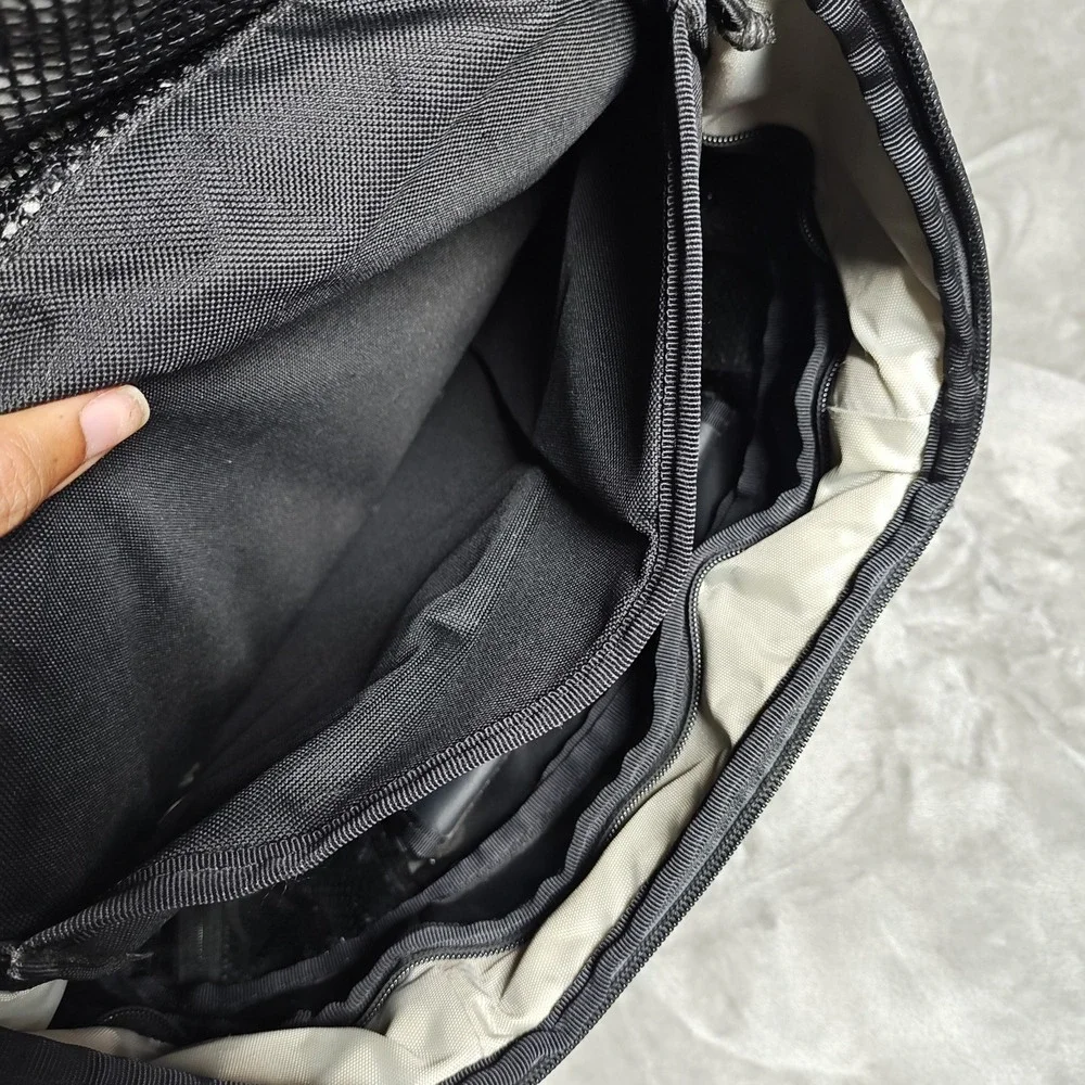Chrome Industries Niko Camera Backpack Padded Travel Commute Messenger Laptop